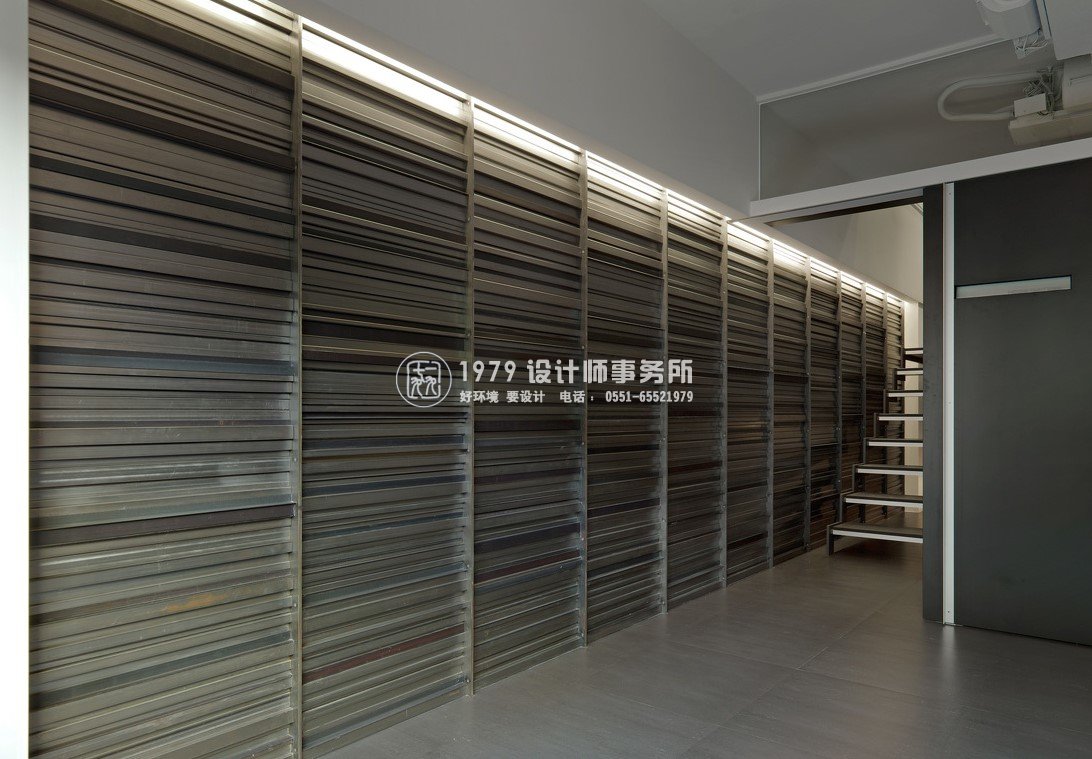 辦公室設(shè)計之五金貿(mào)易辦公室設(shè)計效果圖10
